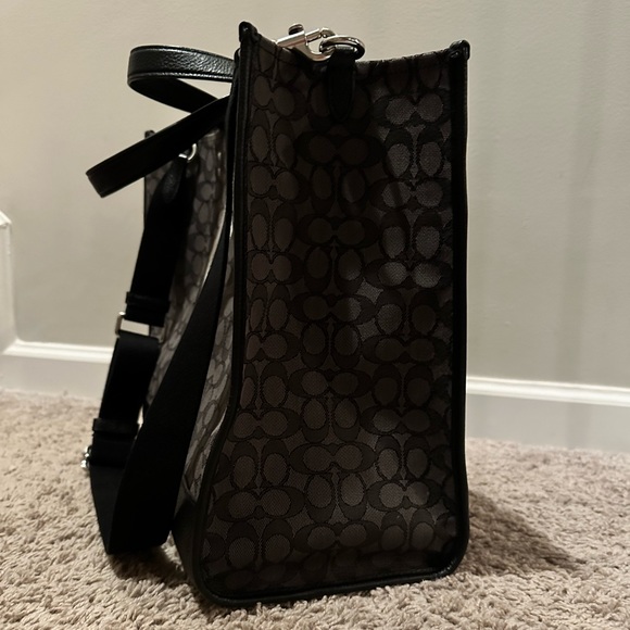 Coach Tote (Like New) - Picture 3 of 5